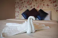 All Day Hotel - 2-Star