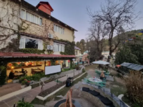 Alps Resort Dalhousie チャンバのホテル