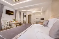 Hotel Splendido Bay Hotels near Tivat Solila