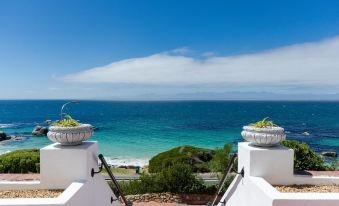 Whale View Manor & Spa