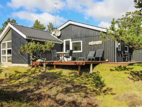 "Glady" - 500m from the Sea - Parkering