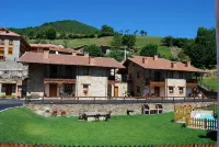 Casa Rural Los Llares Dobres 호텔