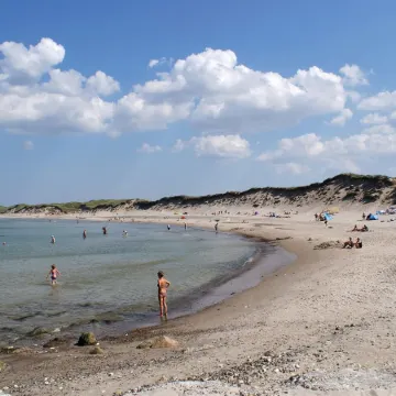 "Eroll" - 1.8km from the Sea