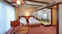 Sun Members Hirugano Hotels in Gujo