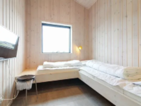 "Fannie" - 250m from the Sea