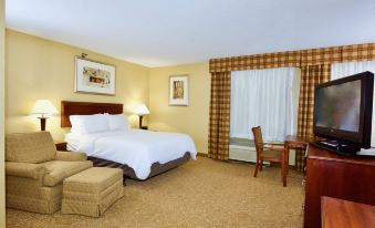 Holiday Inn Express & Suites ST. Louis West - Fenton