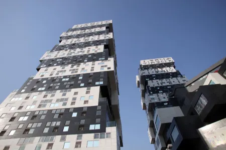 Linfeng Holiday Apartment (Beijing Zihexin Building)