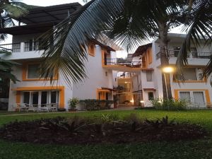 Jungle Hut- Annabelles Beach Apartments at Bernard Simao Calangute