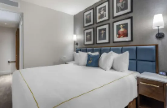 ザ ドレイパー ニューヨーク  タペストリー コレクション バイ ヒルトン エンパイア・ステート・ビル周辺のホテル