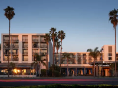 Sonesta Redondo Beach and Marina Hotels in Redondo Beach
