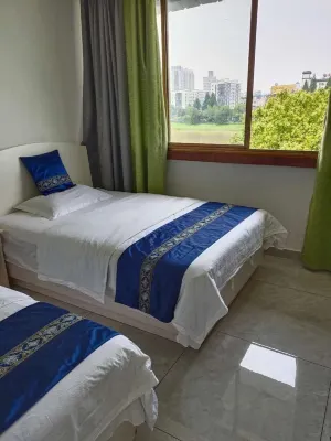 Ganxian Harbour Business Hotel