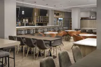 查塔諾加漢彌爾頓廣場希爾頓逸林酒店及度假村 - 酒吧