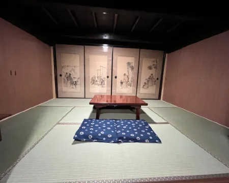 舊式旅館 Yuihonmachi 屋敷 吉野町酒店