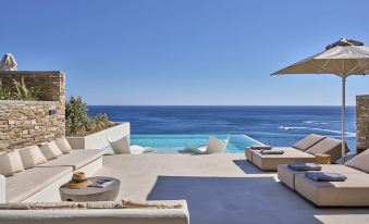 Ios Grand Pool Suites