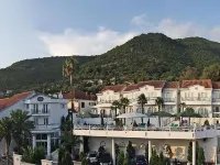 Hotel Xanadu