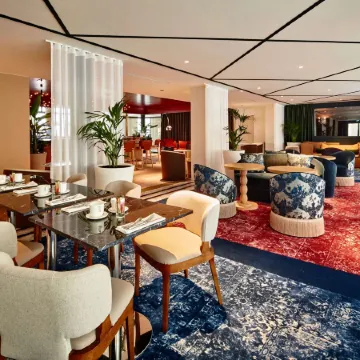 Licorne Hotel & Spa Troyes MGallery Отели рядом с достопримечательностью «Музей Сен-Луп»