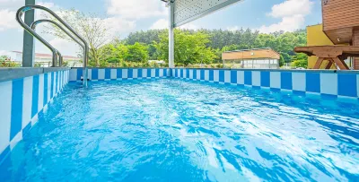 Daebudo Sunshine Kids Pool Villa