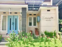 Kedawungville Hotels in Tulusrejo