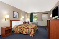 Knights Inn Elizabethtown Hotels in Bladen County
