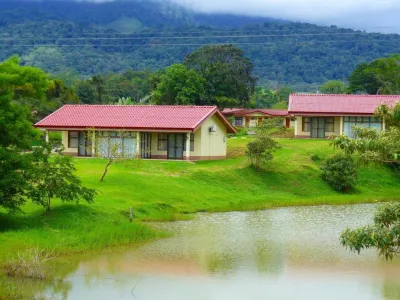 Termales del Bosque Hoteles en Quesada