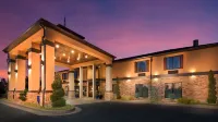 Aiden by Best Western @ Warm Springs Hotel and Event Center