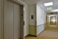 Americas Best Value Inn and Suites Winnie