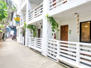 8 Colors Penthouse Boracay Beach House Resort by Cocotel