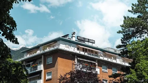 拉克斯酒店 - 3星級