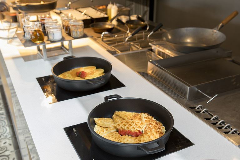 이스틴 아시타 리조트 짱구 썸네일