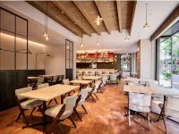 ذا رويال بارك كانفاس جينزا كوريدور Hotels near المسرح الإمبراطوري