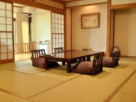 Echigoyuzawa Onsen Ichibousenri Onyuyado Nakaya