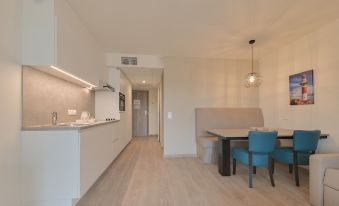 Modern Apartment with a Dishwasher Near Nieuwpoort