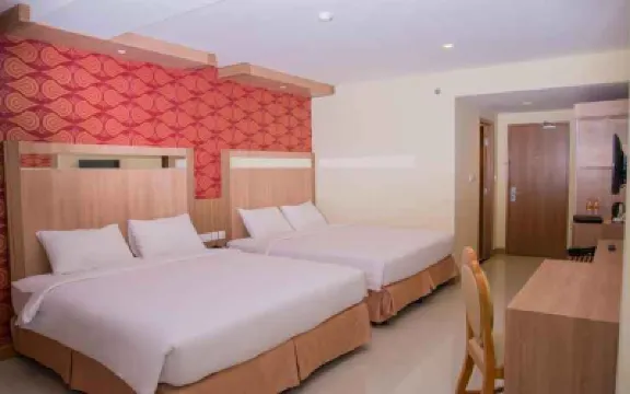 Bukit Vipassana Hotel dekat Curug Cimahi
