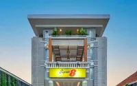 Super 8 by Wyndham Solo Indonesia - Romantic