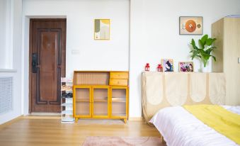 Fangdong Xinrui Featured Homestay (Laiyang Branch)