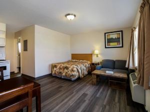 Canadas Best Value Inn Fort St John