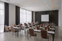 Amaris Hotel Kalimalang