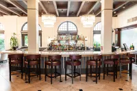 The Mission Inn Hotel and Spa - bar