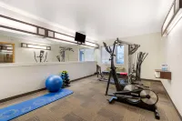 Villa Inn  Suites, SureStay Collection by Best Western - Pet friendly