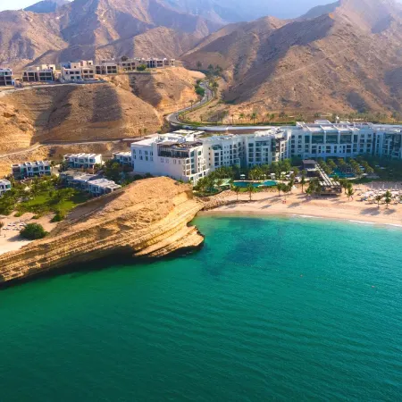 Jumeirah Muscat Bay