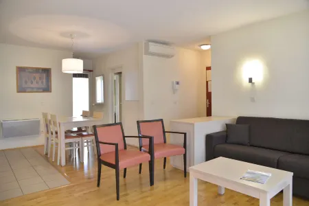 Adonis Divonne-Les-Bains Résidence du Lac