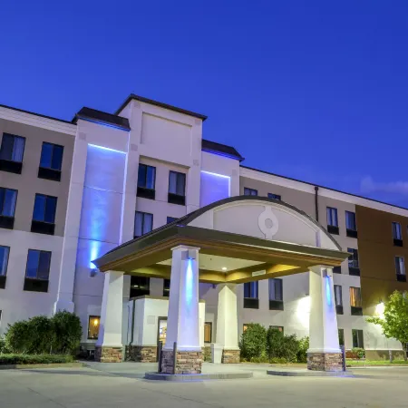 Holiday Inn Express FARGO-WEST ACRES by IHG