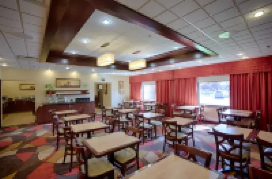 Quality Inn & Suites