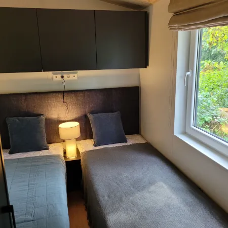 Tiny Haus Soul & Lake Hotels in Wemding