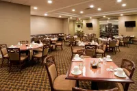 Holiday Inn CHARLOTTESVILLE-UNIV AREA by IHG - sarapan