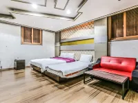 Samcheok Chungil Motel Hotels near Samcheok Library