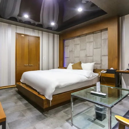 TJ Hotel Отели рядом с достопримечательностью «Гансогу»