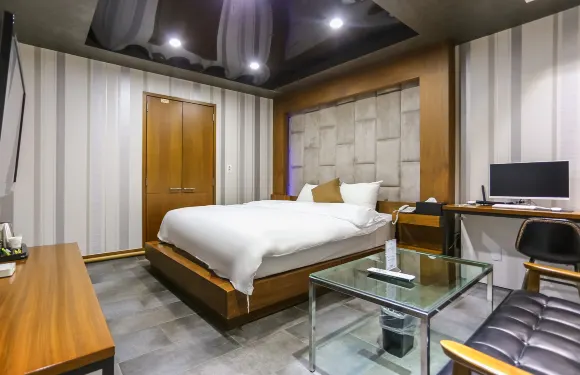 TJ酒店