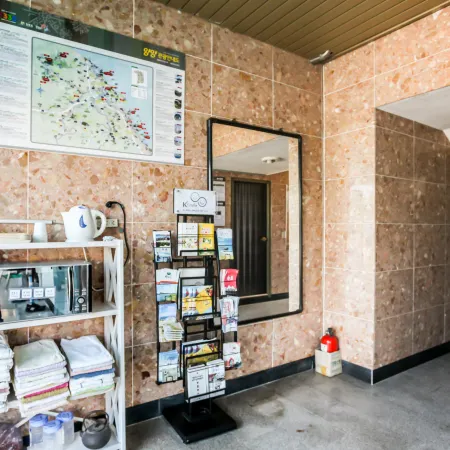 Yangyang Naksan Yangyang Motel Отели рядом с достопримечательностью «Пляж Наксан»