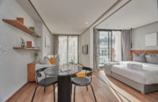 斯泰赫爾卡薩布蘭卡-帕爾米耶-埃克塞克尤提夫雷西登斯